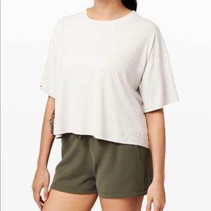 NWOT Lululemon Ease of it All Short Sleeve Tee Top
